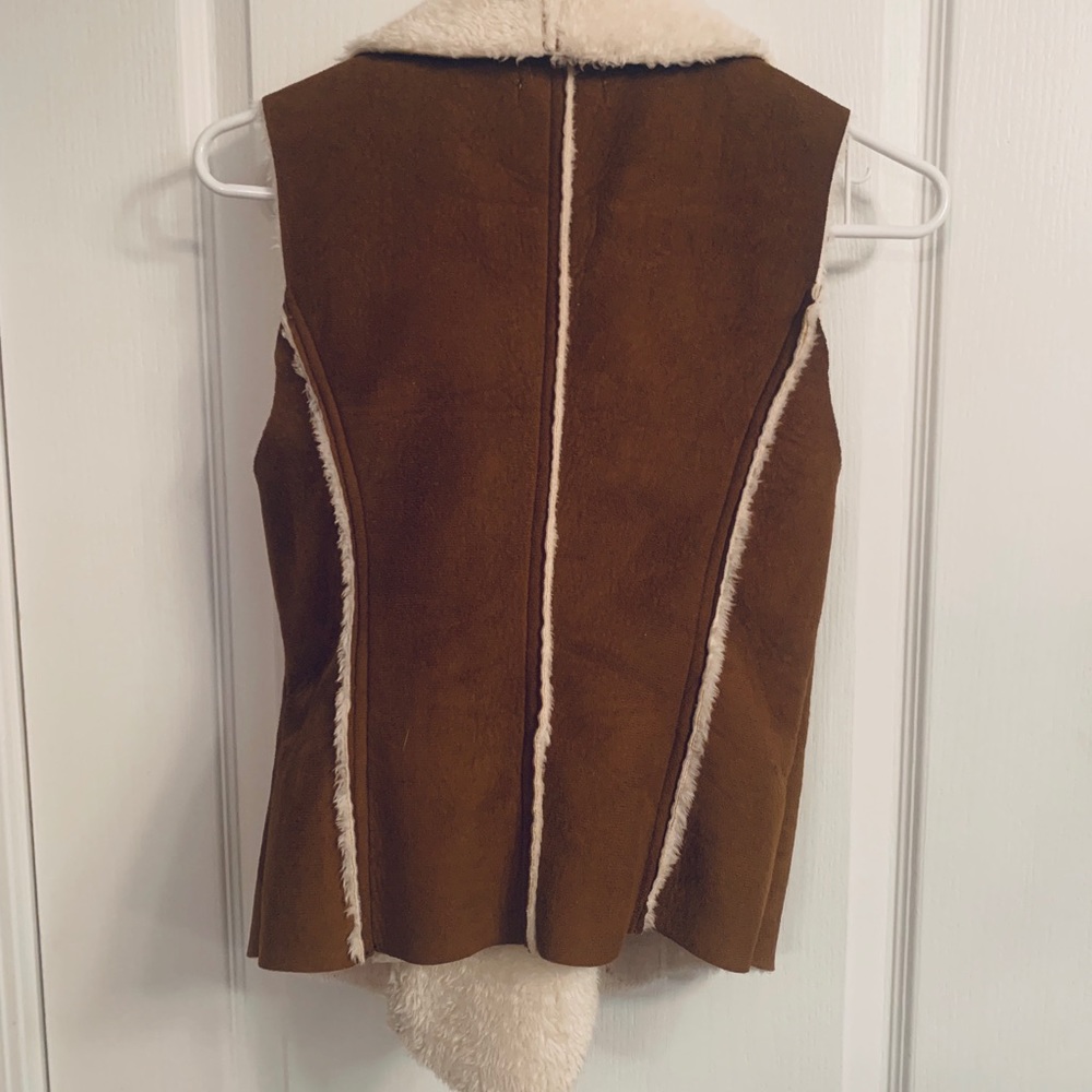 Vest - Picture 2 of 2